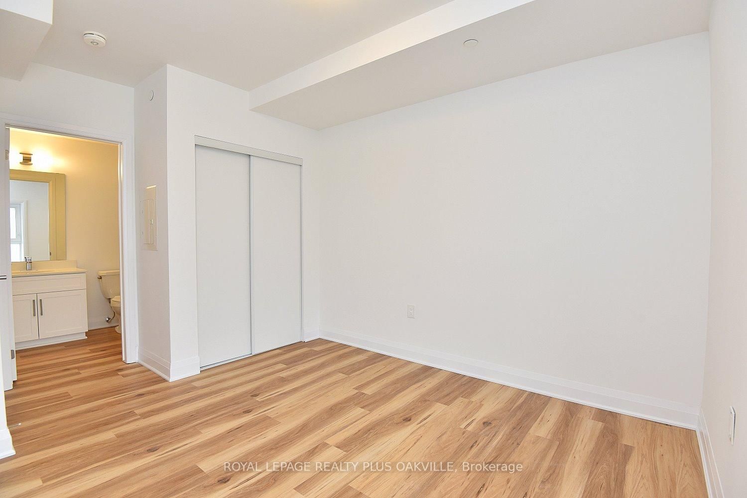 1936 Rymal Road E, Unit 219 - Photo 29