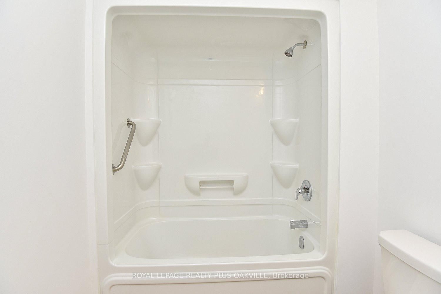 1936 Rymal Road E, Unit 219 - Photo 33