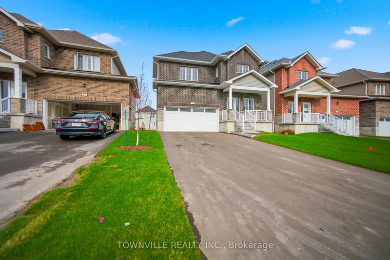 12 Bradden Cres, Belleville, K8N 0T8 | Image 2
