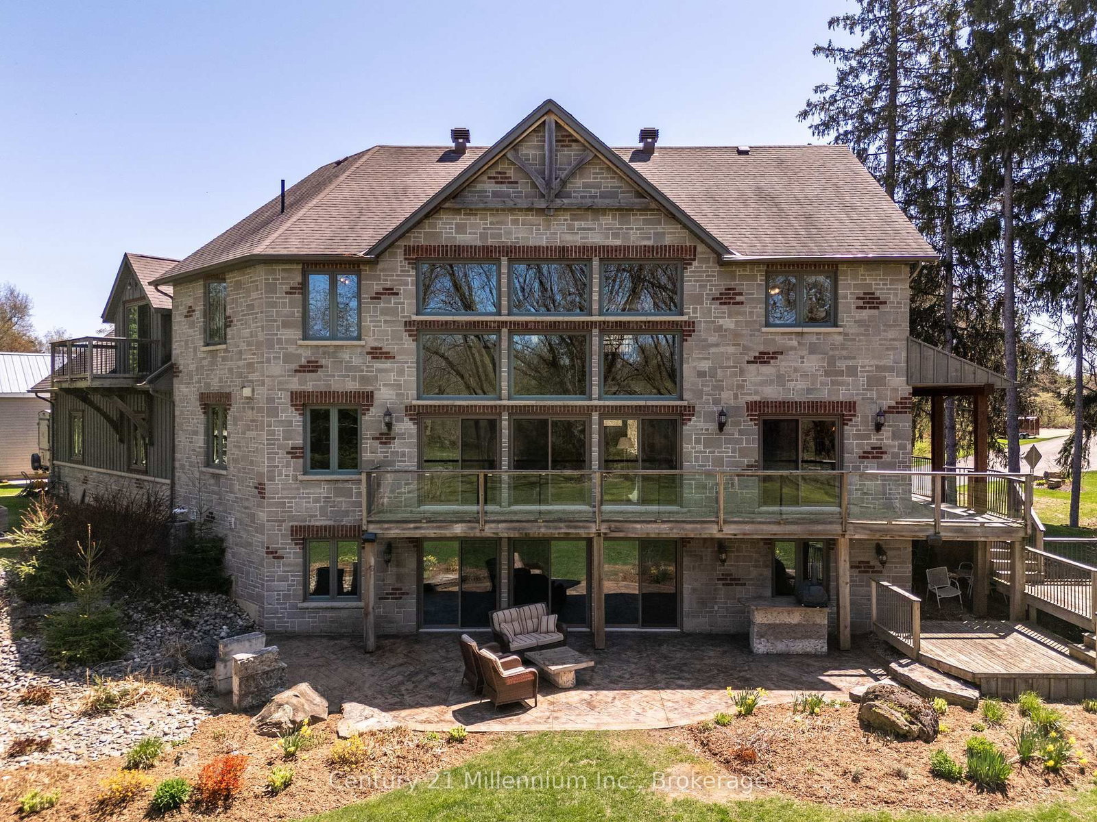 142 Mill Street - Photo 3