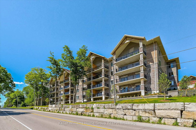 home for sale on 307-19 Stumpf Street