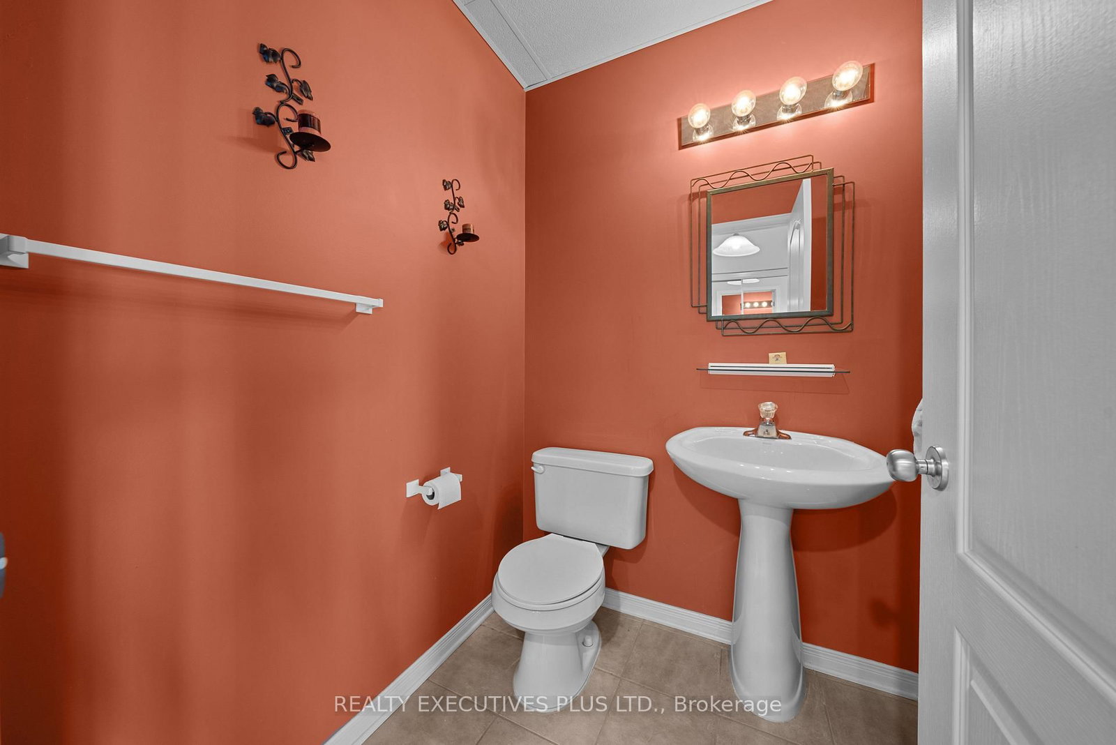 2921 Laurier Street, Unit 407 - Photo 17