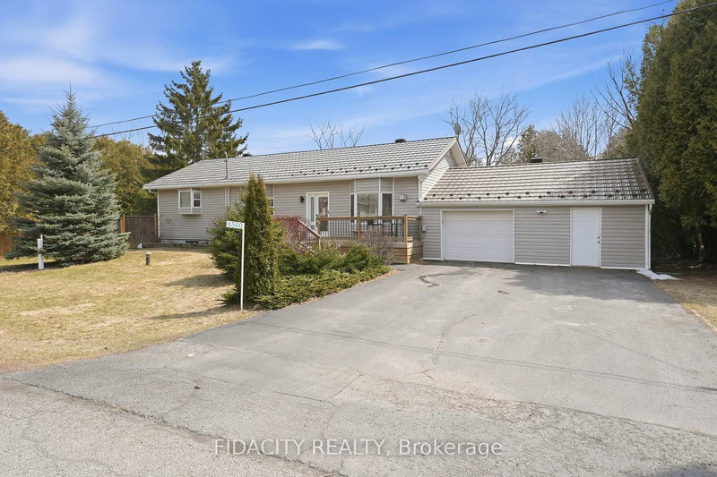 6560 Jack Pine Cres, Greely, K4P 1E1 | Image 2