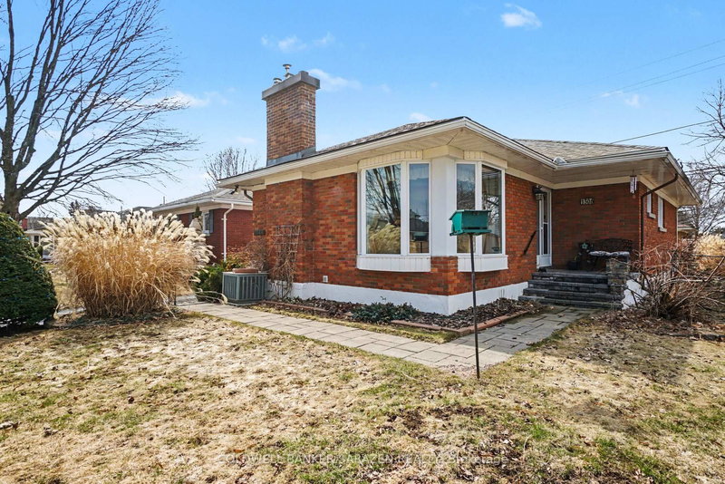 home for sale on 1306 Hanbury Street