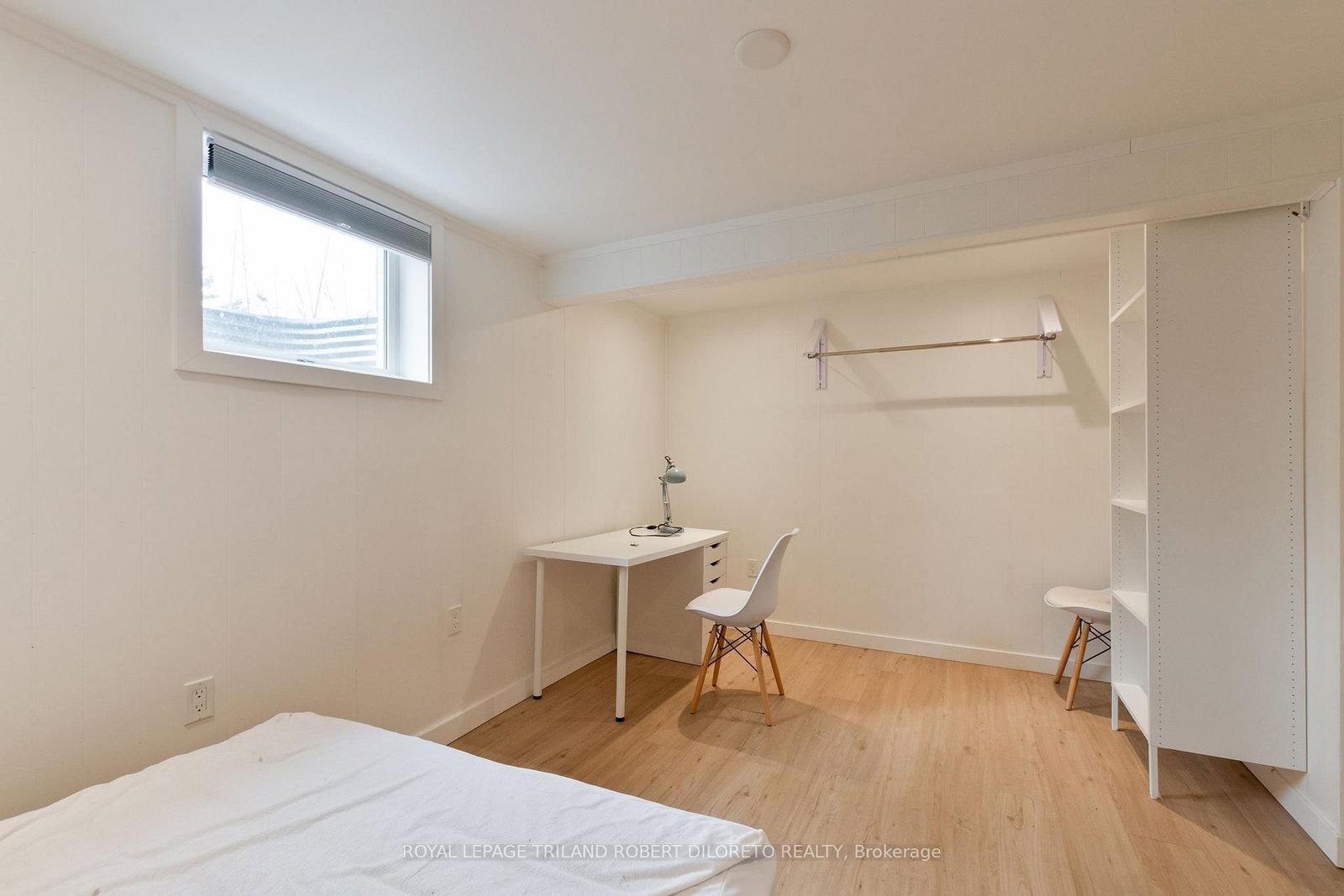 Detached House for sale at 389 Fox Avenue, London North, Ontario, N6G 1H7 - North K - MLS: X12983794