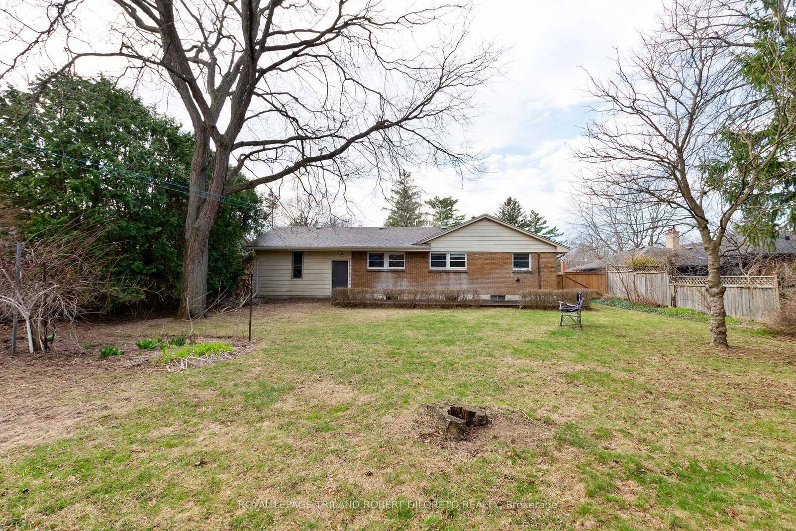 Detached House for sale at 389 Fox Avenue, London North, Ontario, N6G 1H7 - North K - MLS: X12983794