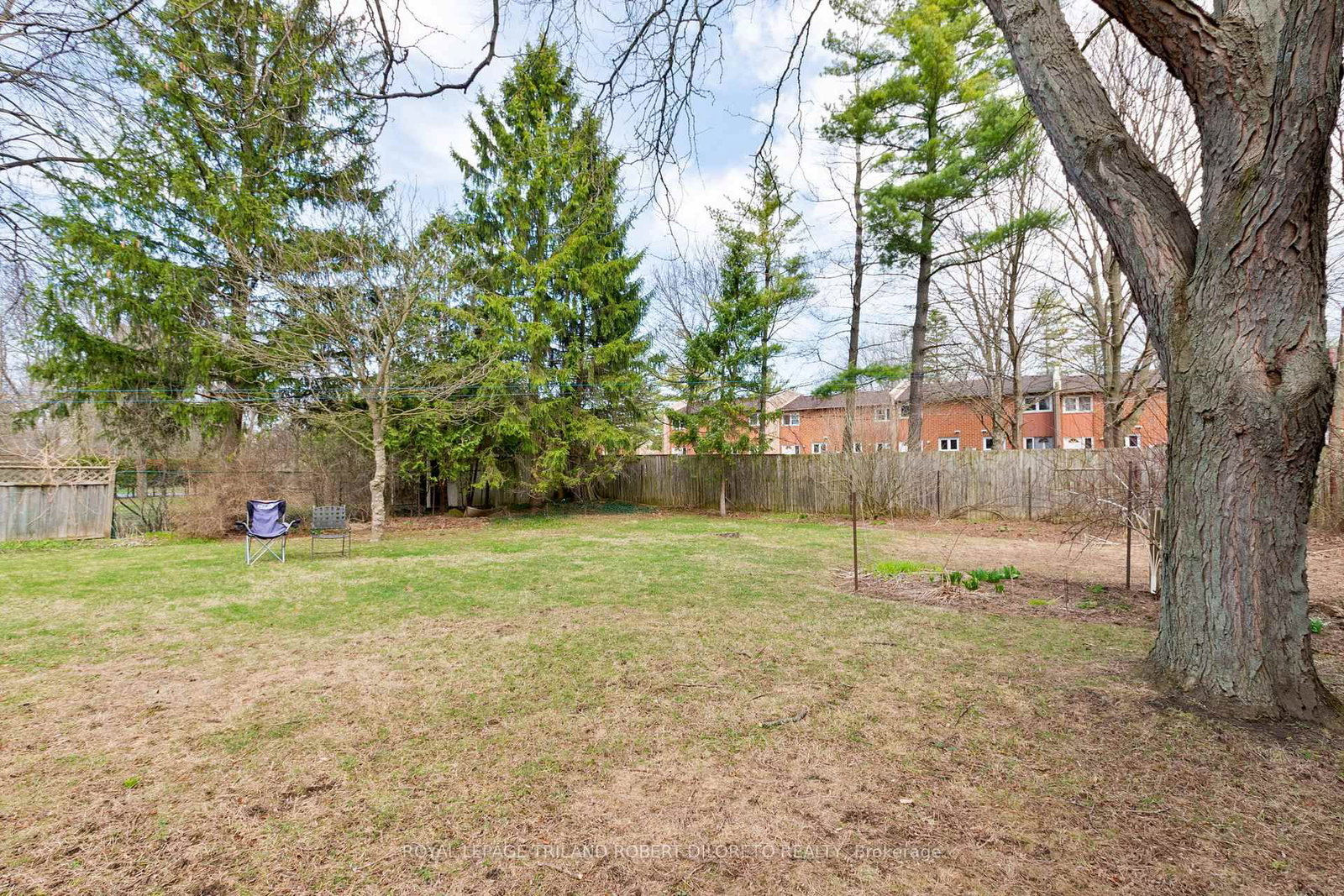 Detached House for sale at 389 Fox Avenue, London North, Ontario, N6G 1H7 - North K - MLS: X12983794