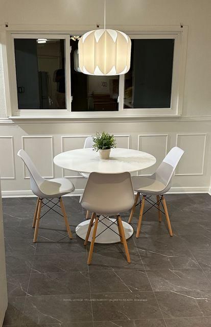 Detached House for sale at 389 Fox Avenue, London North, Ontario, N6G 1H7 - North K - MLS: X12983794