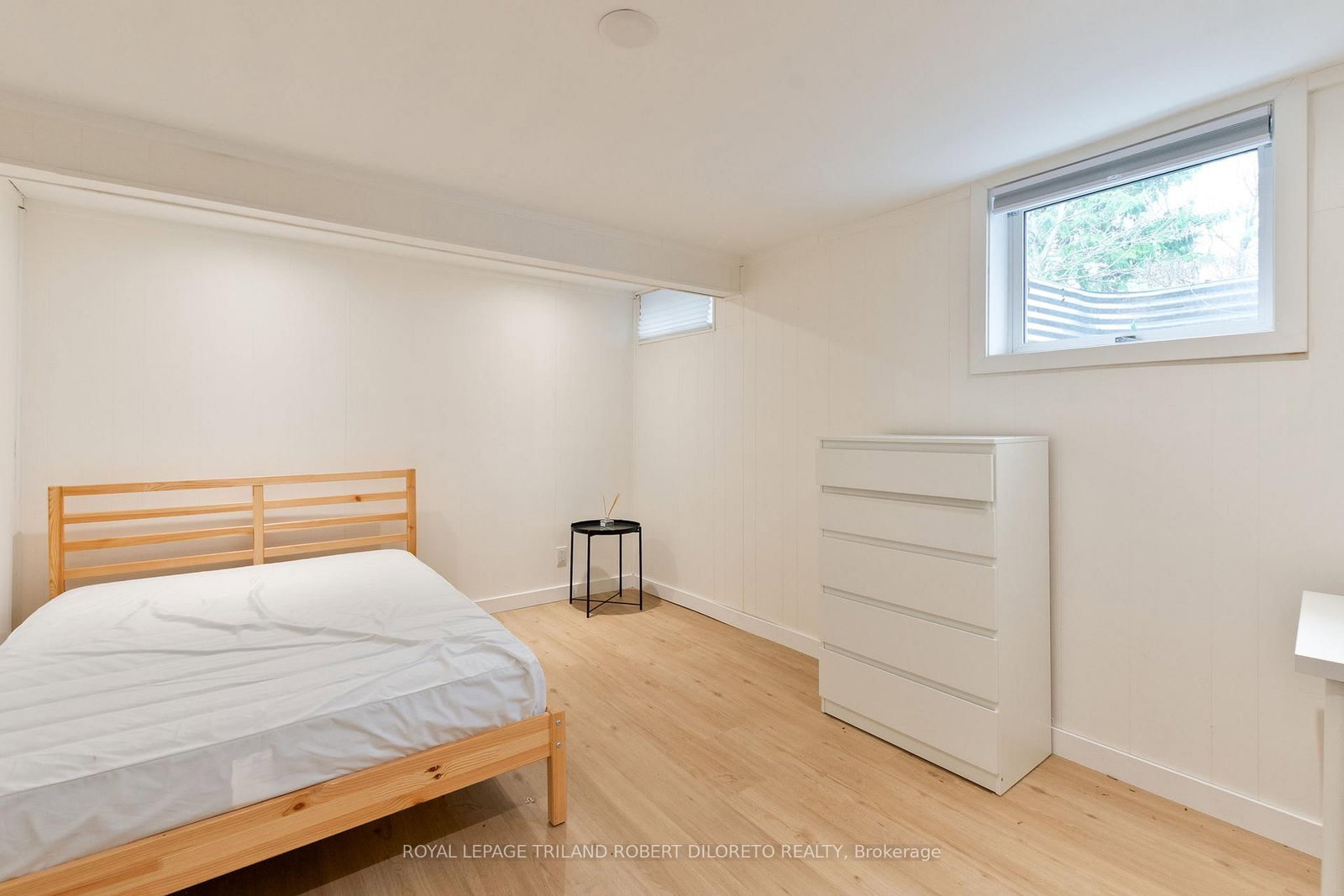 Detached House for sale at 389 Fox Avenue, London North, Ontario, N6G 1H7 - North K - MLS: X12983794