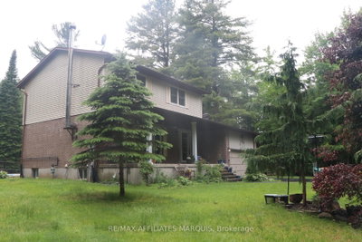 141 Bracken Avenue — photo 3