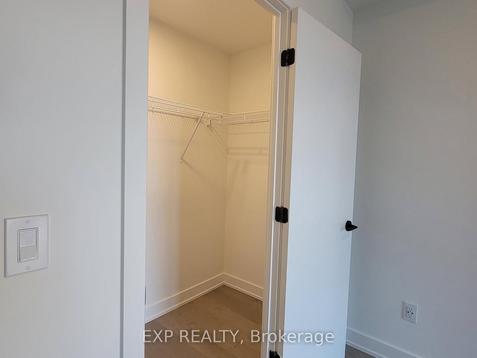 560 Rideau Street, Unit 407 - Photo 14