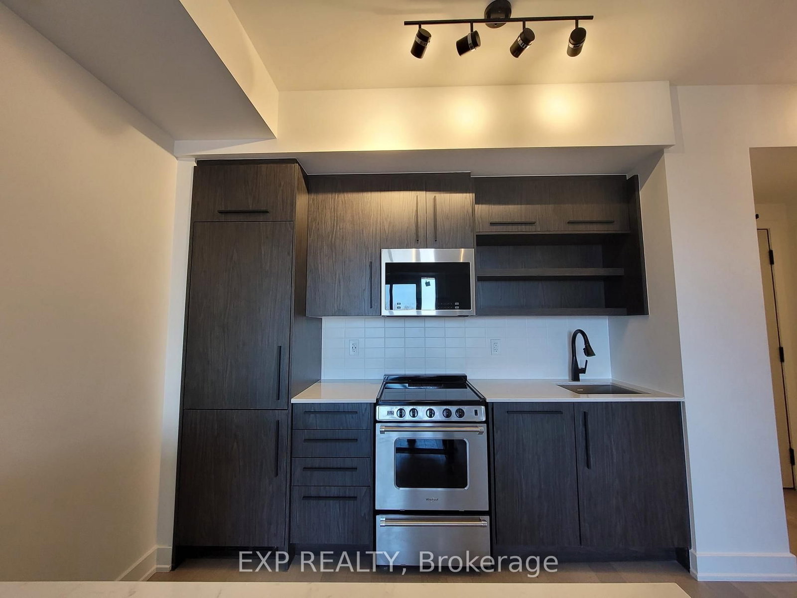 560 Rideau Street, Unit 407 - Photo 8