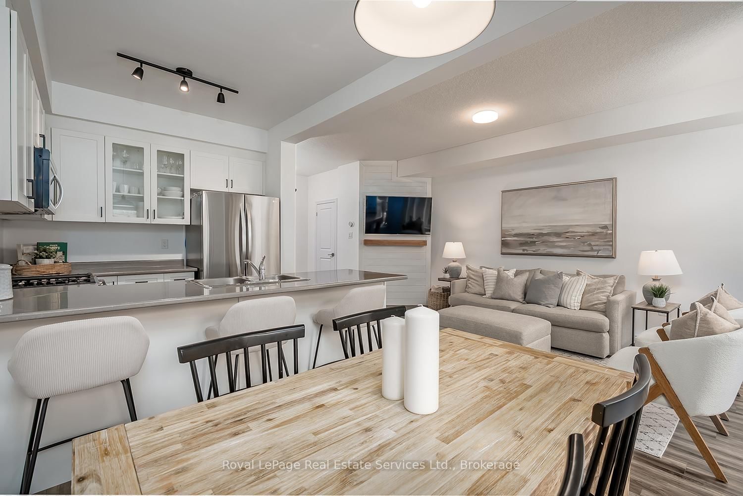 383 Dundas Street E, Unit 34 - Photo 22