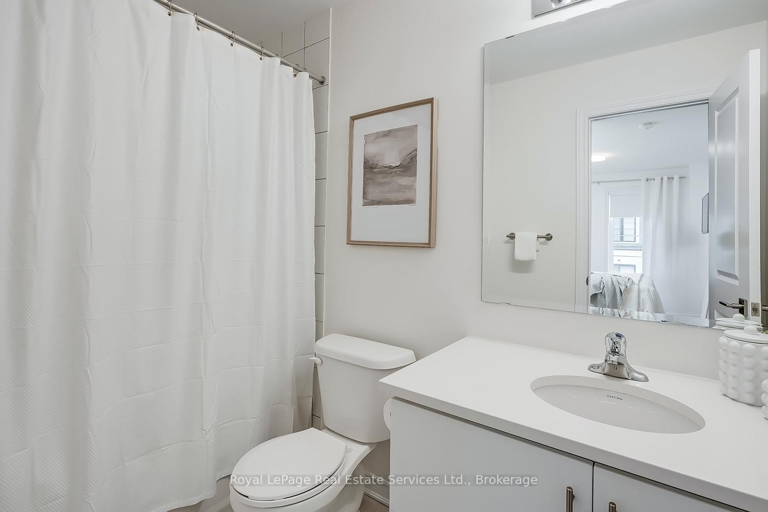383 Dundas Street E, Unit 34 - Photo 31