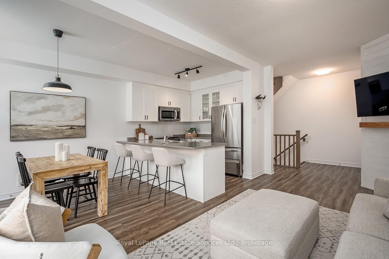 383 Dundas Street E, Unit 34 - Photo 6