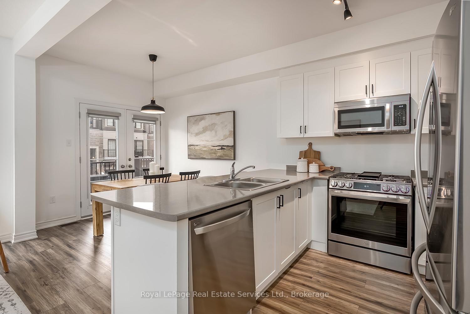 383 Dundas Street E, Unit 34 - Photo 7