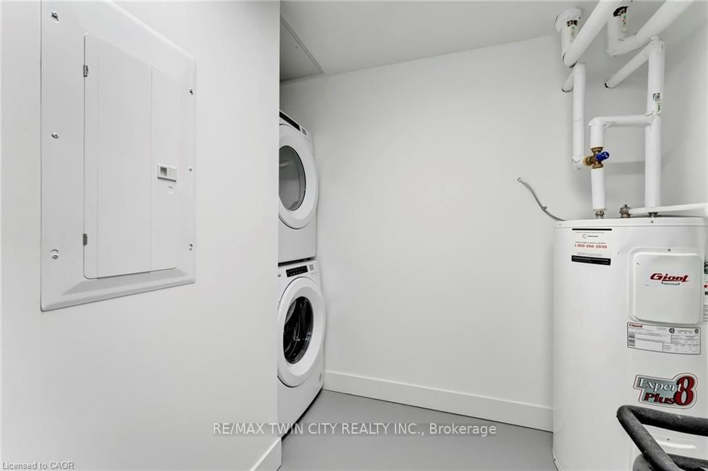 107 Roger Street, Unit 101 - Photo 20