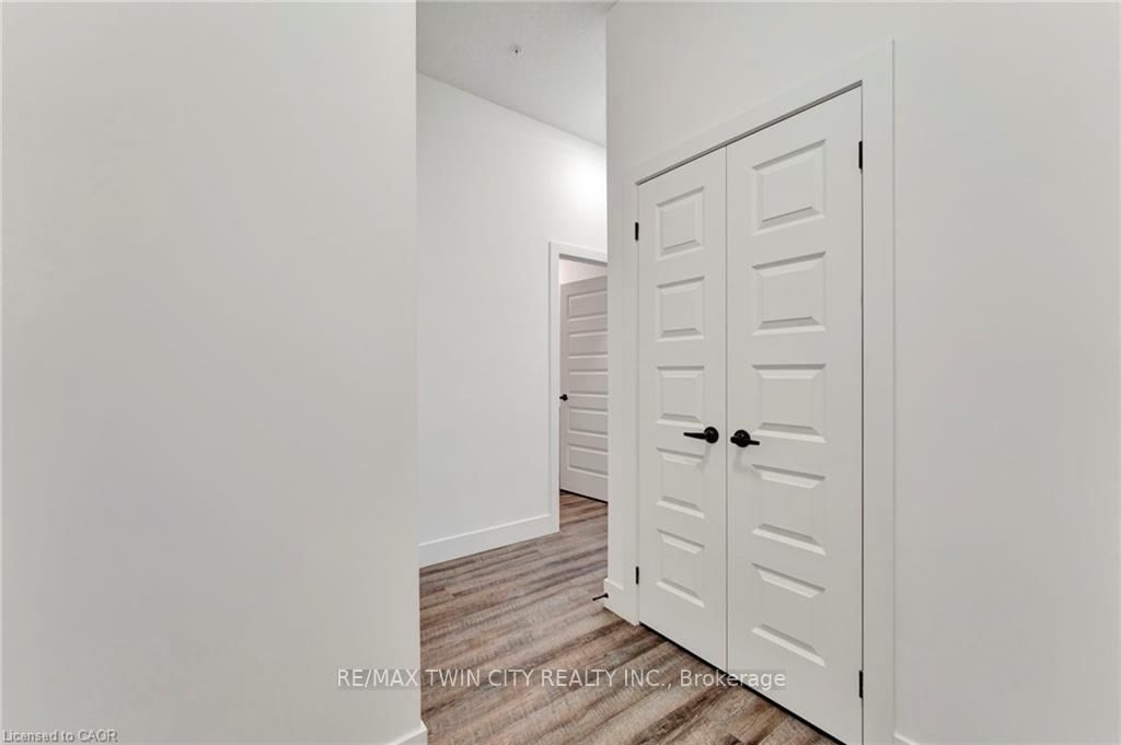 107 Roger Street, Unit 101 - Photo 6