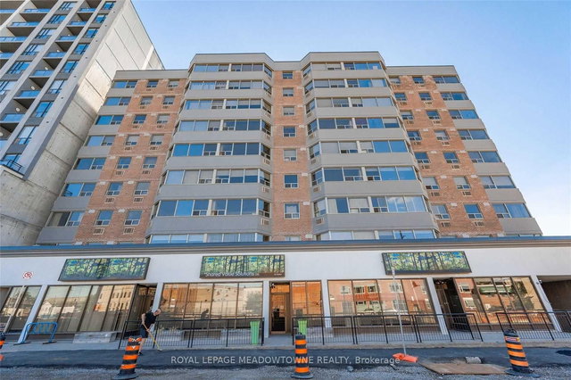 302 - 55 Yarmouth Street