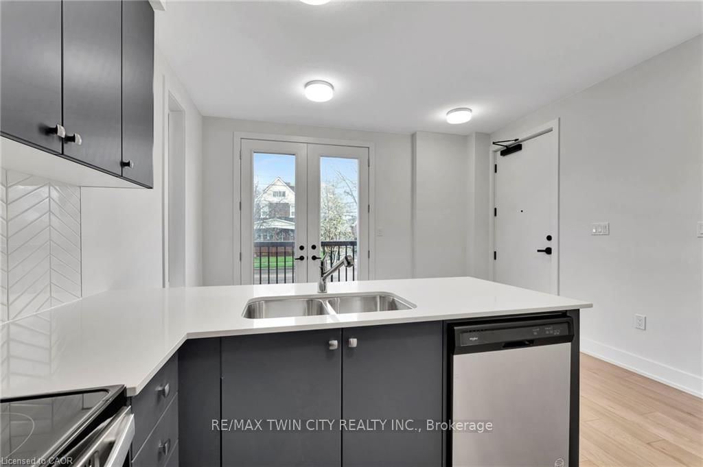 99 Roger Street, Unit 53 - Photo 10