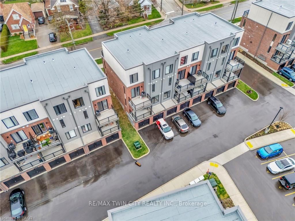 99 Roger Street, Unit 53 - Photo 38