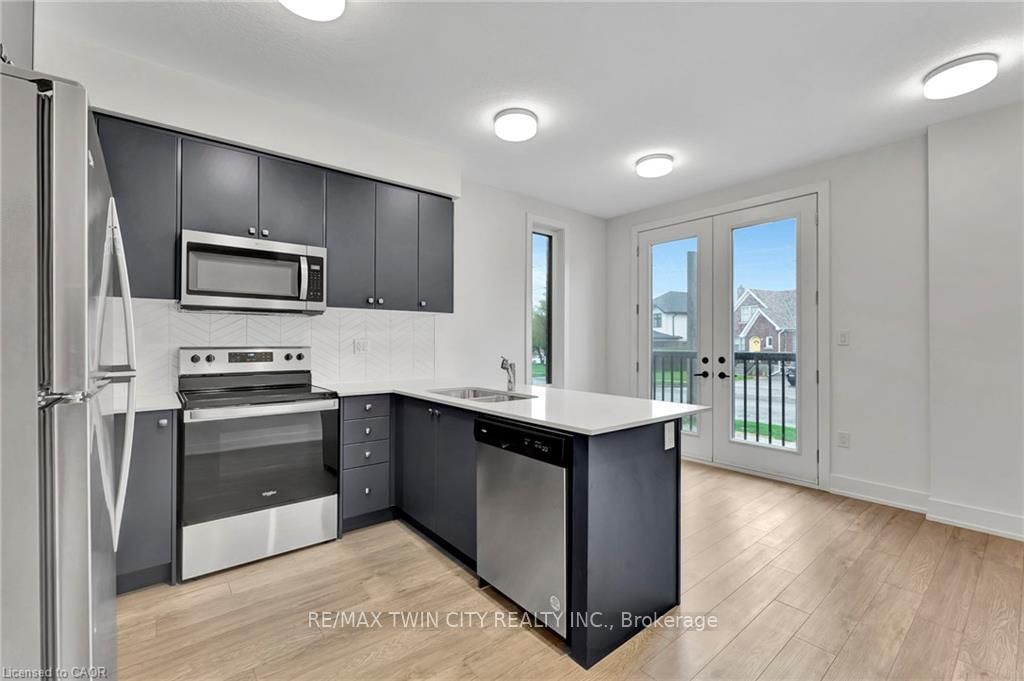 99 Roger Street, Unit 53 - Photo 5