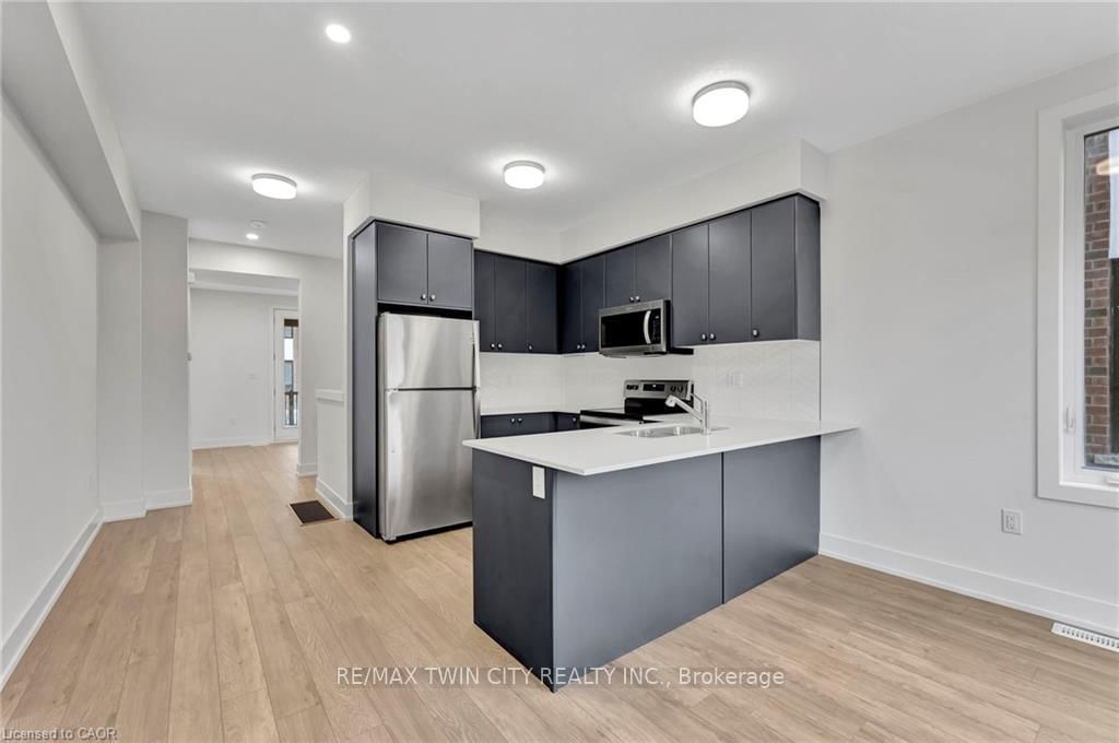 99 Roger Street, Unit 53 - Photo 7