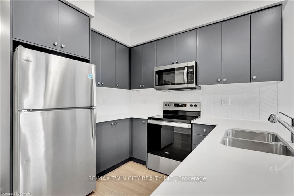 99 Roger Street, Unit 53 - Photo 9