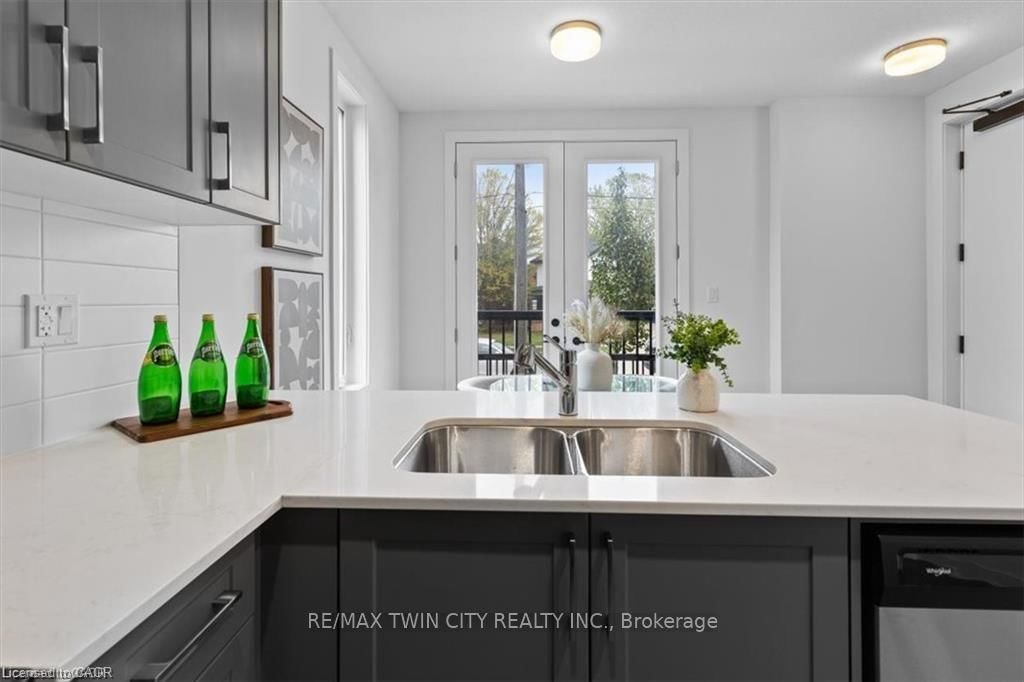 99 Roger Street, Unit 45 - Photo 14