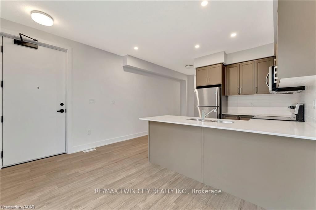 99 Roger Street, Unit 45 - Photo 21