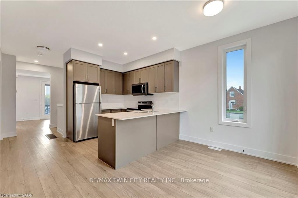 99 Roger Street, Unit 45 - Photo 22