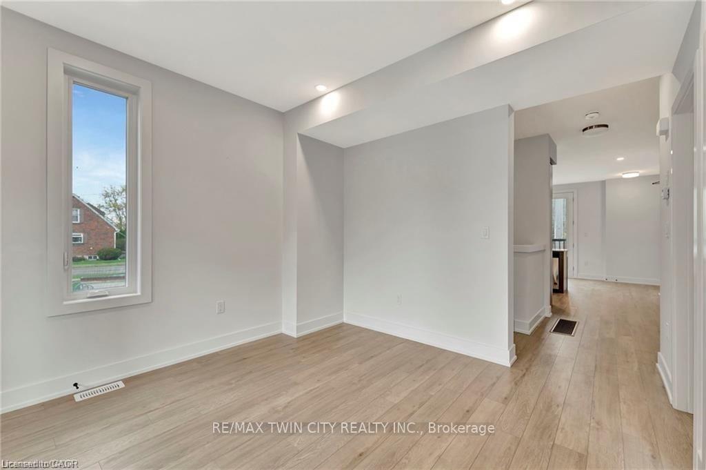 99 Roger Street, Unit 45 - Photo 31