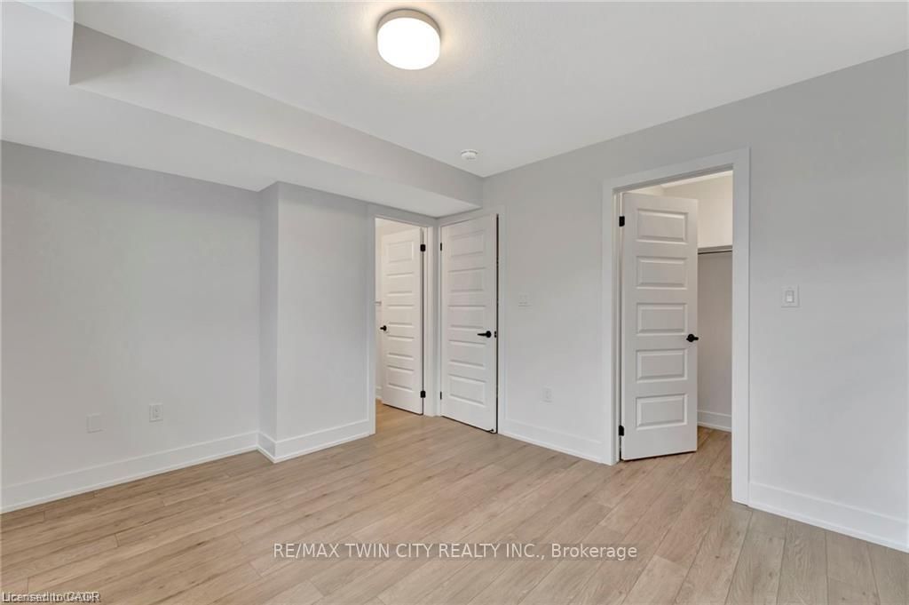 99 Roger Street, Unit 45 - Photo 32