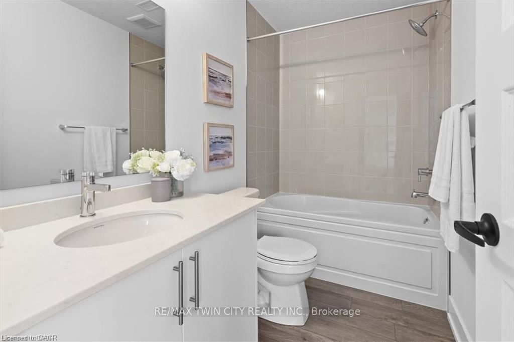 99 Roger Street, Unit 45 - Photo 34