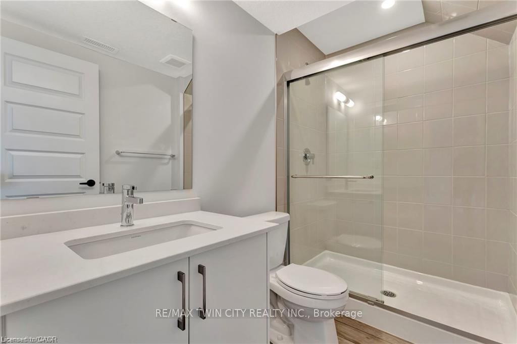 99 Roger Street, Unit 45 - Photo 35