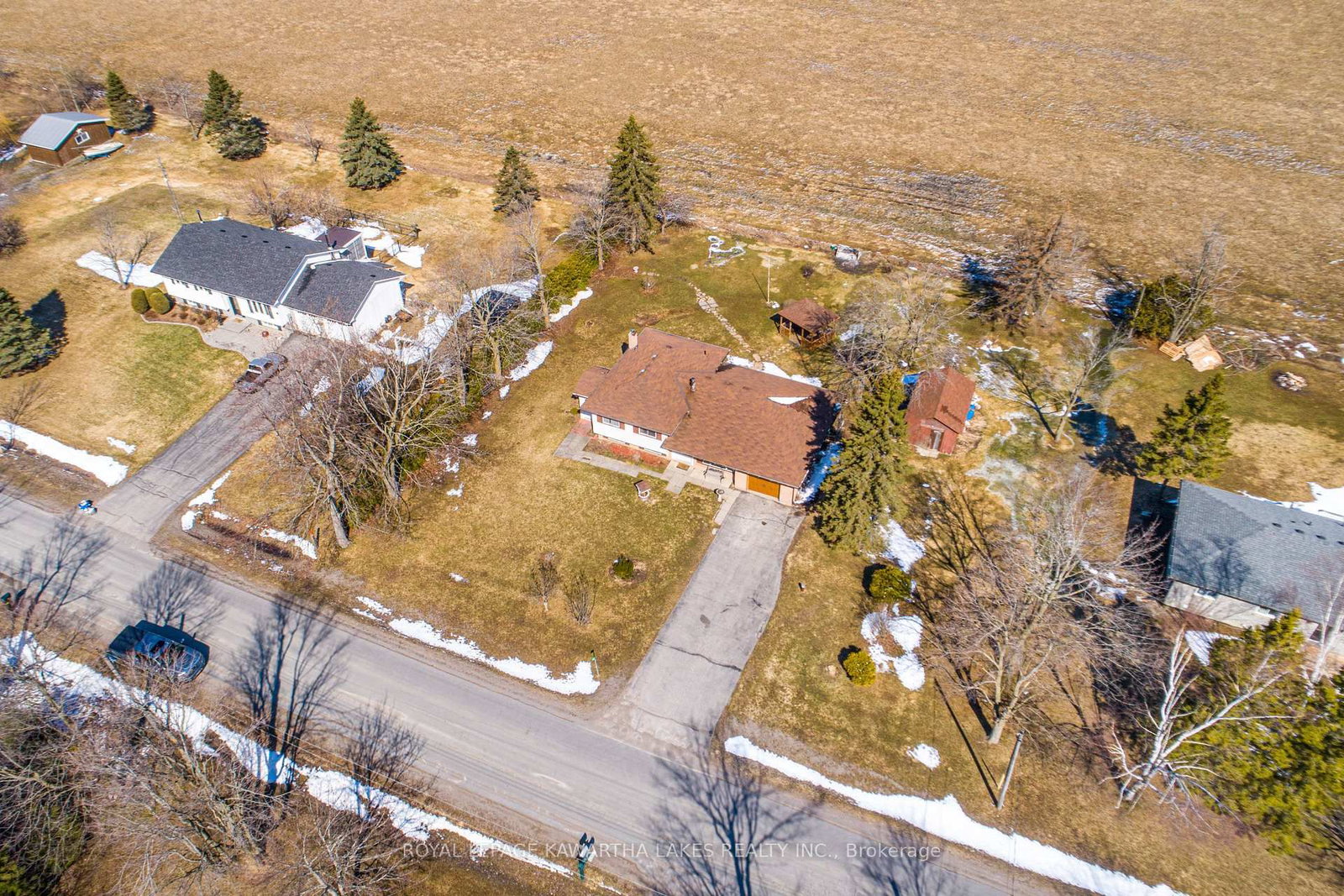 49 E Cresswell Road • Kawartha Lakes, ON photo 2