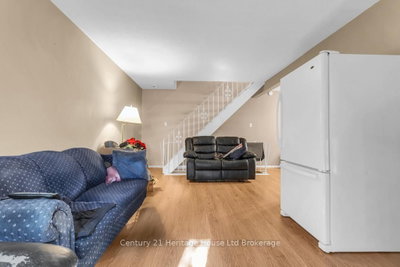 1 Lamers Court • #18 • Tillsonburg, ON photo 8