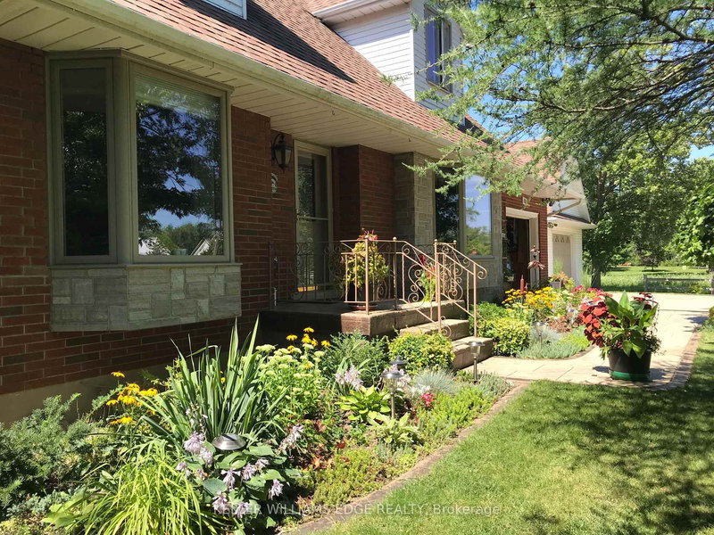 3076 Grassie Rd, West Lincoln, L0R 1M0 | Image 3