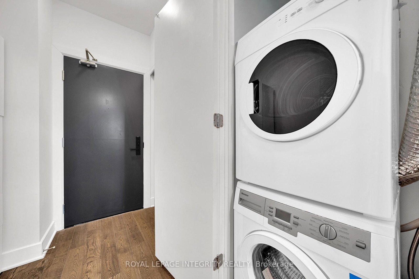 255 Bay Street, Unit #604 - Photo 12