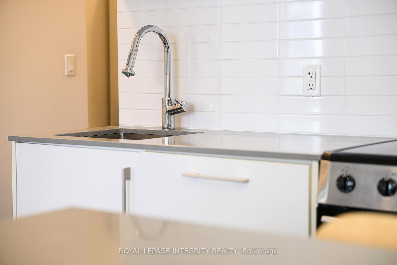 255 Bay Street, Unit #604 - Photo 16