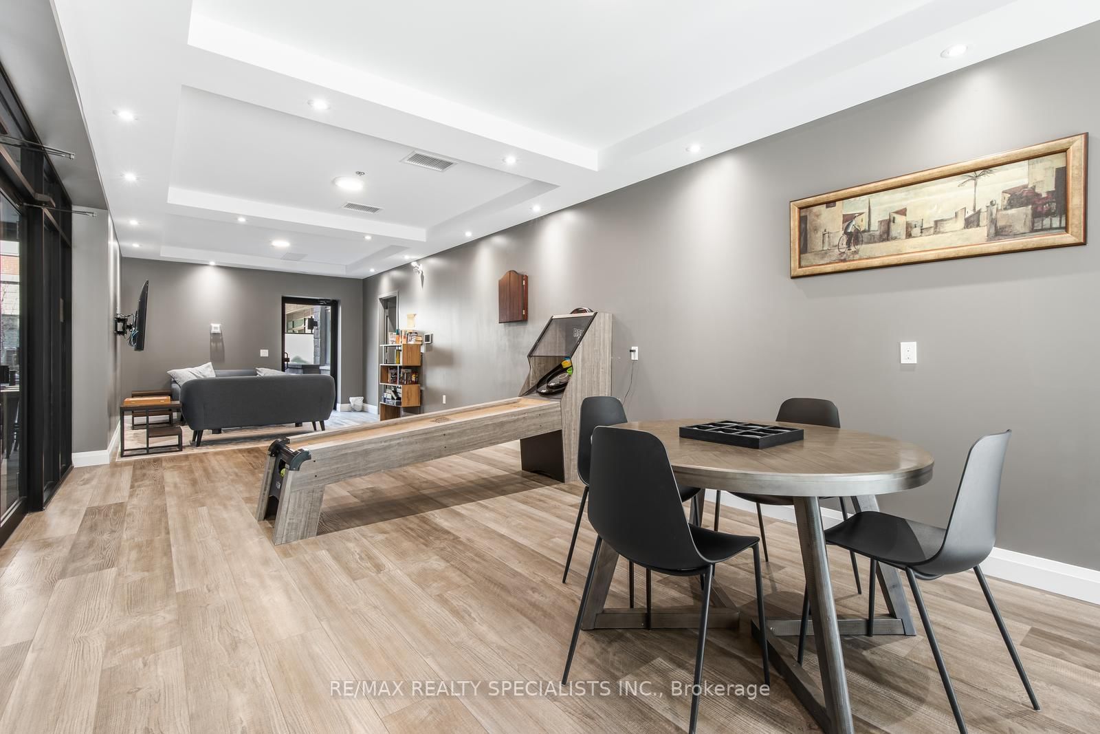 1 Redfern Avenue, Unit 309 - Photo 34