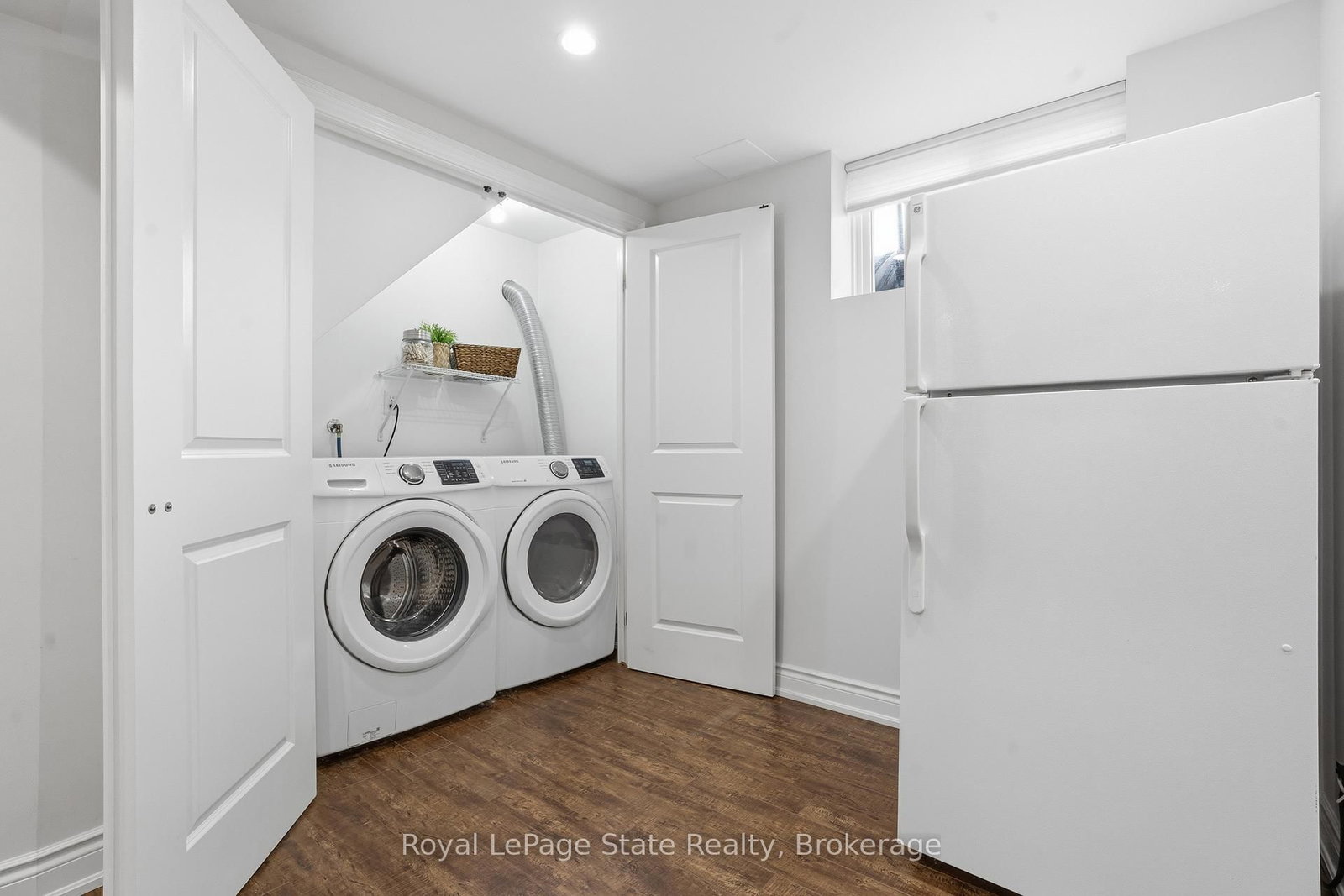 Detached House for sale at 208 East 44th Street, Hamilton, Ontario, L8T 3H6 - Hampton Heights - MLS: X12984176