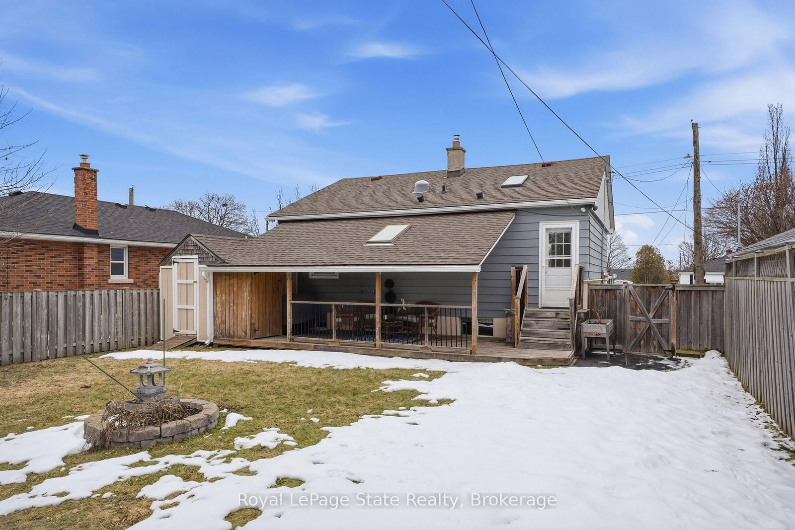 Detached House for sale at 208 East 44th Street, Hamilton, Ontario, L8T 3H6 - Hampton Heights - MLS: X12984176