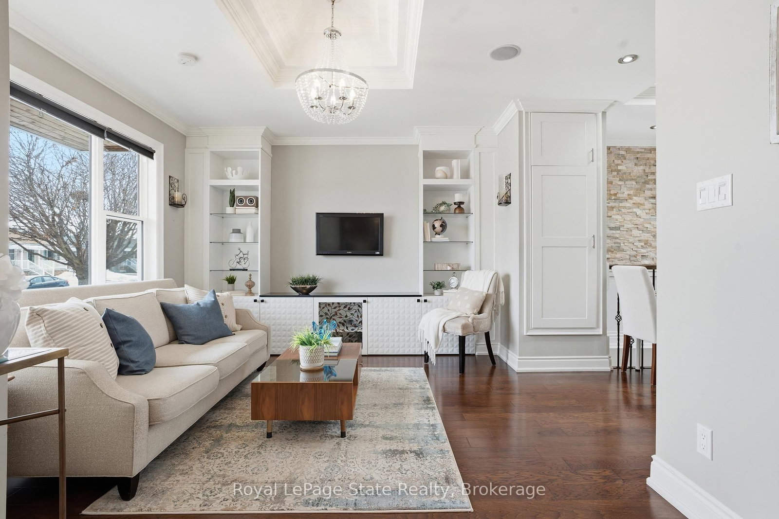 Detached House for sale at 208 East 44th Street, Hamilton, Ontario, L8T 3H6 - Hampton Heights - MLS: X12984176