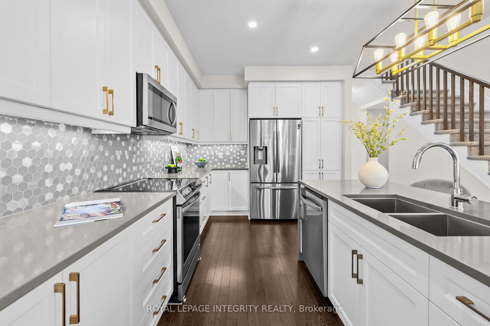 133 Angelonia Crescent - Photo 8