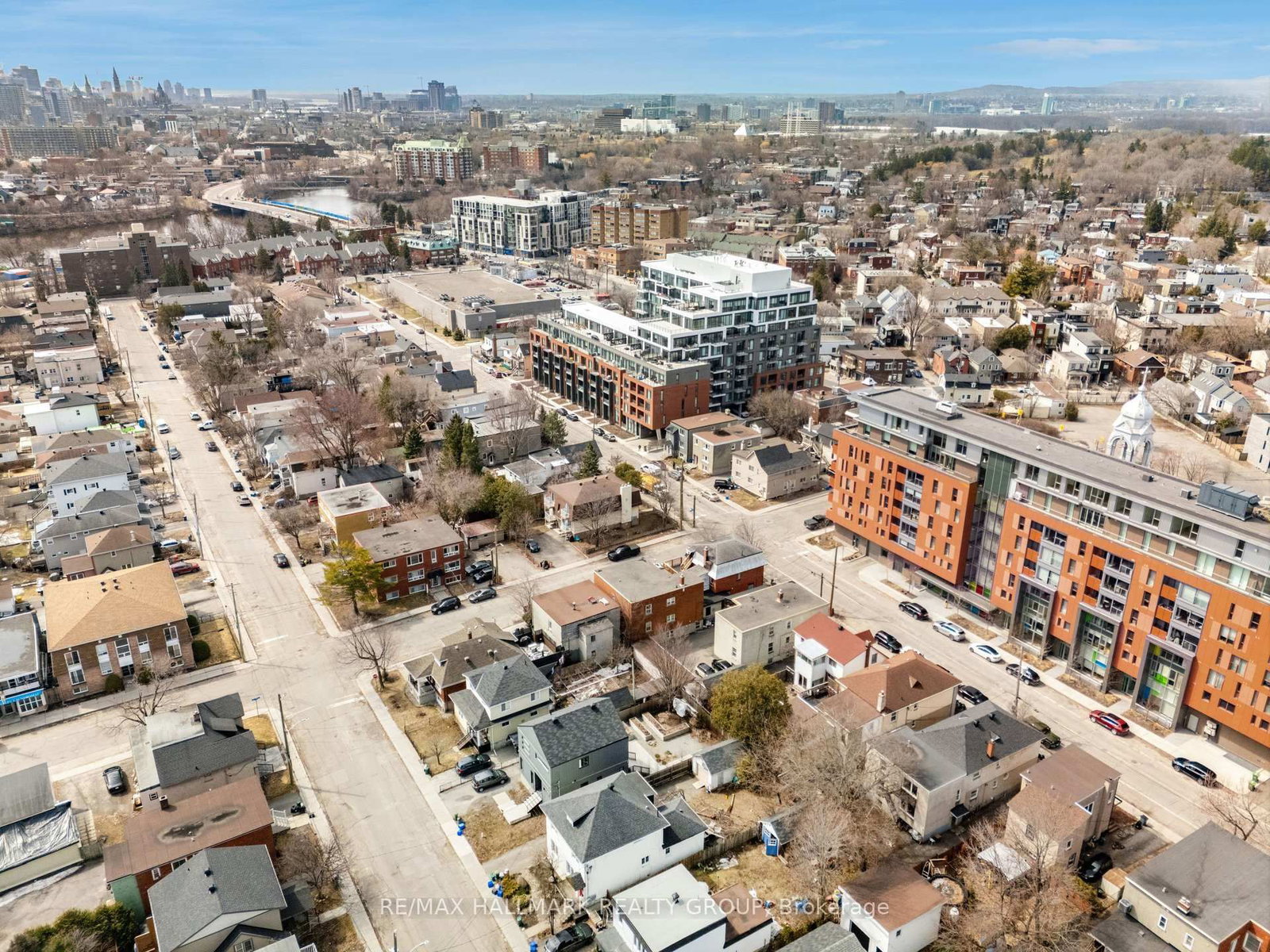 112 Barrette Street, Unit 1 - Photo 20