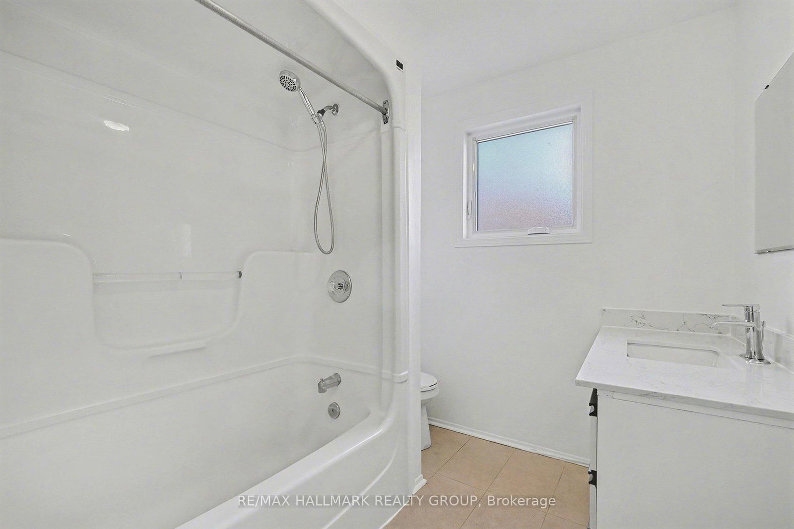 112 Barrette Street, Unit 1 - Photo 9