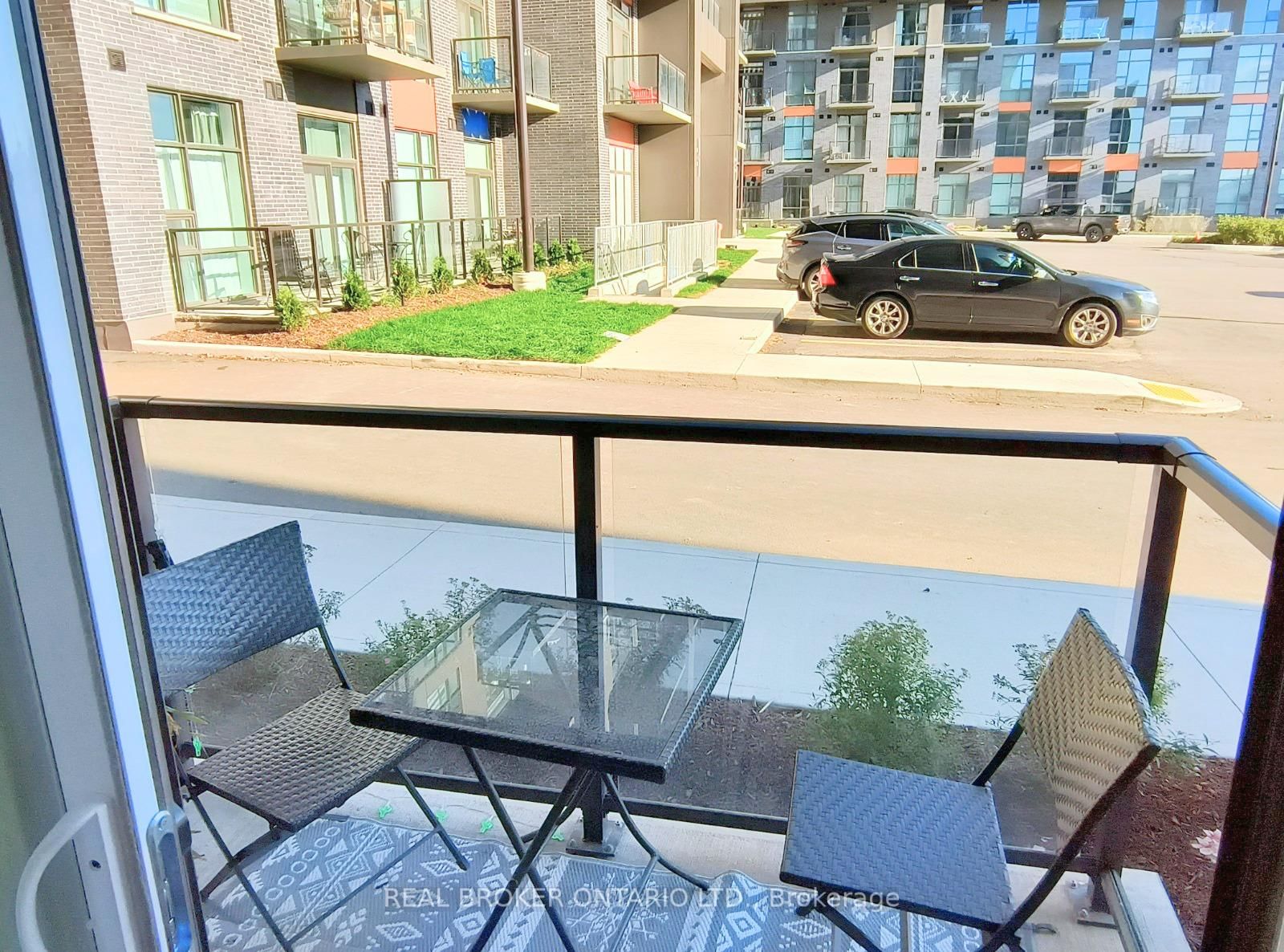 460 Dundas Street E, Unit 117 - Photo 7