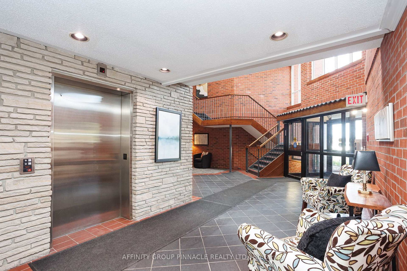 4 Heritage Way, Unit 203 - Photo 6