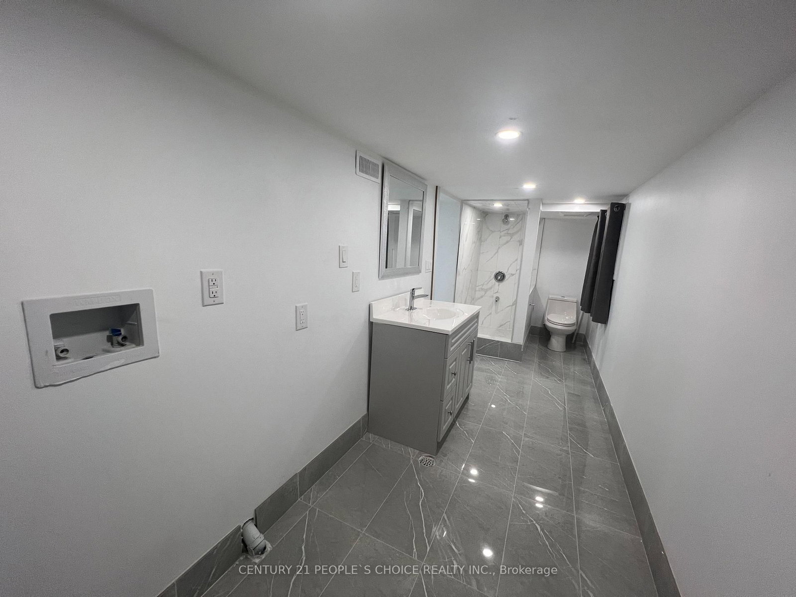 5640 Buchanan Avenue - Photo 11